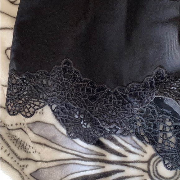 Crochet Detail Satin Shorts - Picture 4 of 4